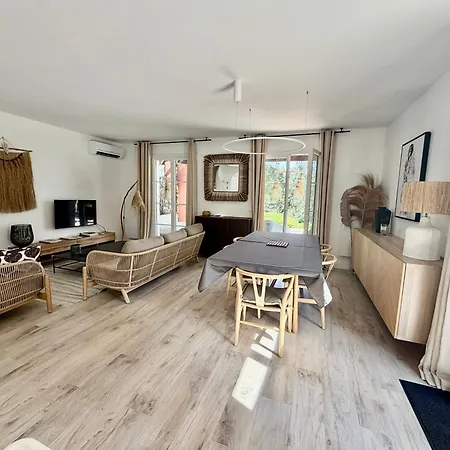 Les Restanques Maison 35 Chênes 3 Hébergement de vacances