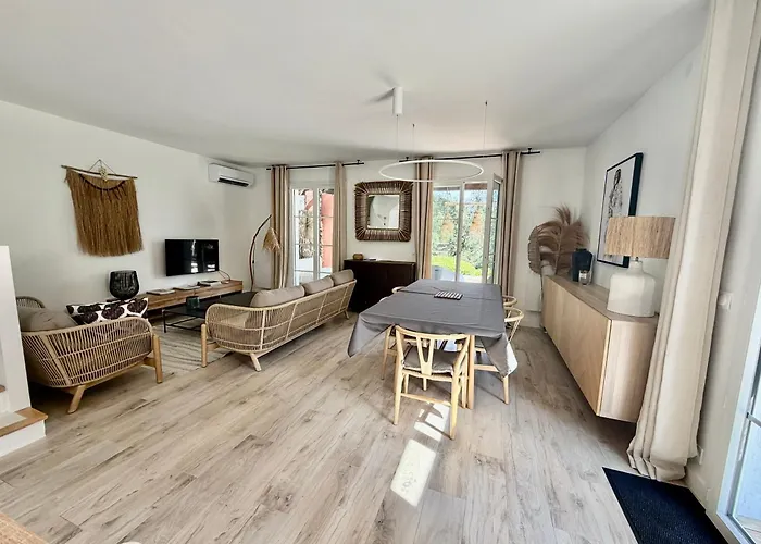 Les Restanques Maison 35 Chênes 3 Hébergement de vacances